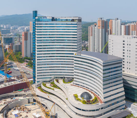 경기도, 제1회 북한이탈주민의 날 맞아 영화 ‘비욘드유토피아’ 상영회 개최