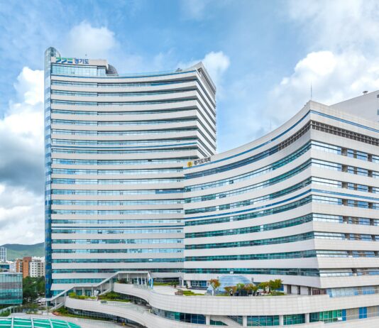 경기도, 맞춤형 AI로 보도자료 작성 지원 … “10분 만에 뚝딱”