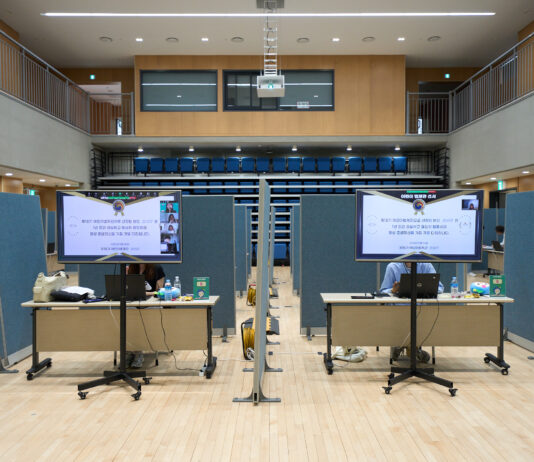 법 관련 주제에 대한 생각을 나누고, 법을 배우는 시간!