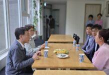 김성중 부지사, 추석 앞두고 전통시장·요양시설 방문 점검